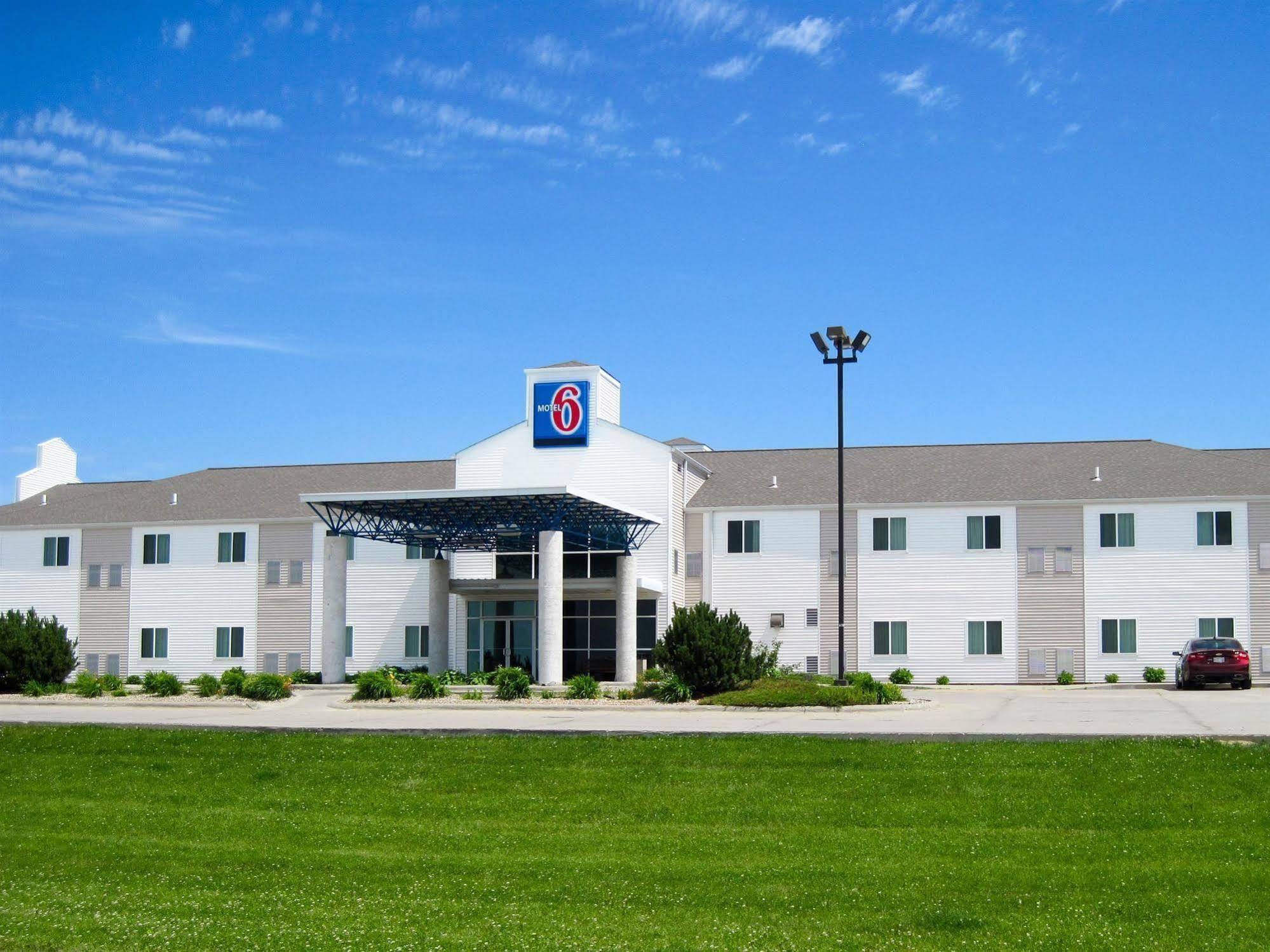 Motel 6-Avoca, Ia Екстериор снимка